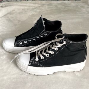 Women's Lug Sneakers from No Boundaries